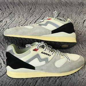 Men's Karhu Finland Casual Gray and Black Sneakers Mens Size 9.5 (used)